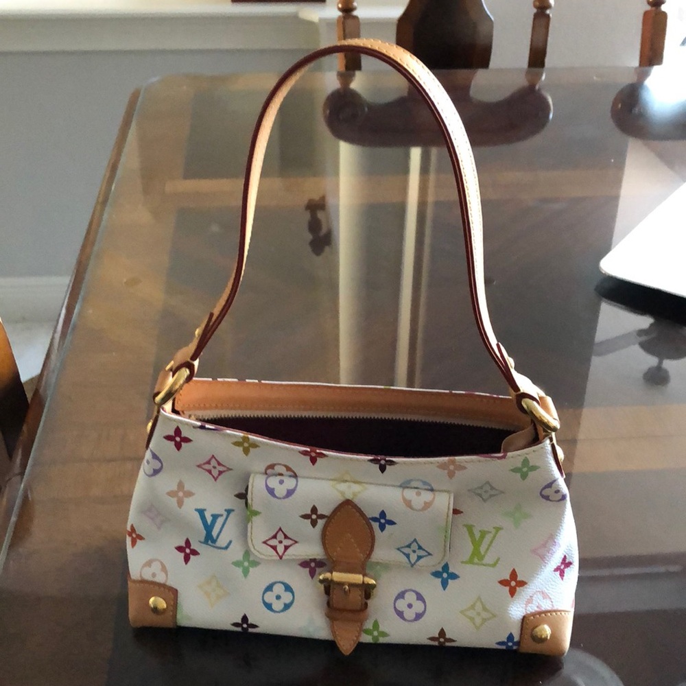 Louis Vuitton purse